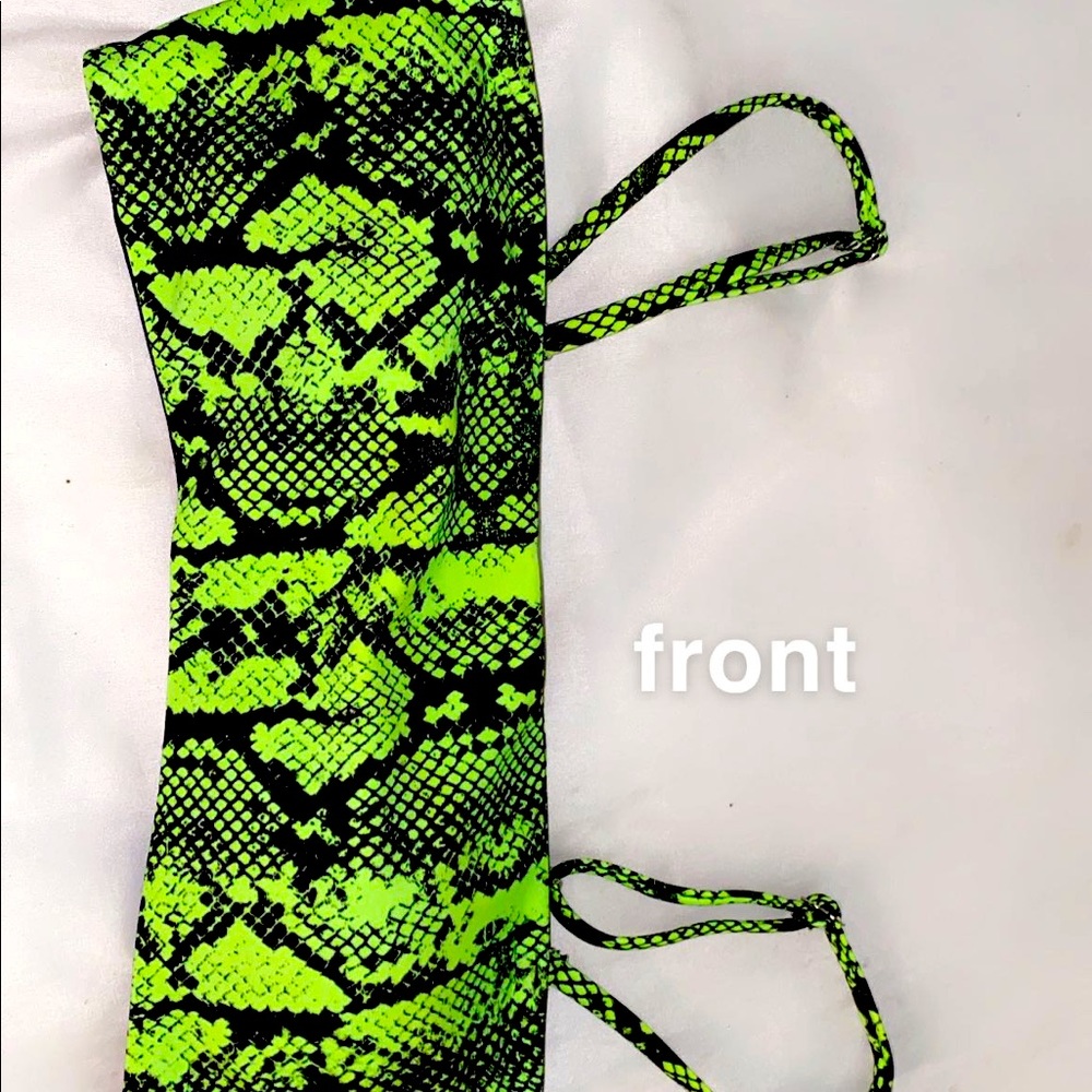 BRIGHT GREEN SNAKE SKIN BIKINI TOP !! 💚🌴🐢🦖